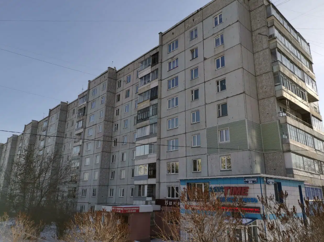 Металлургов, 51